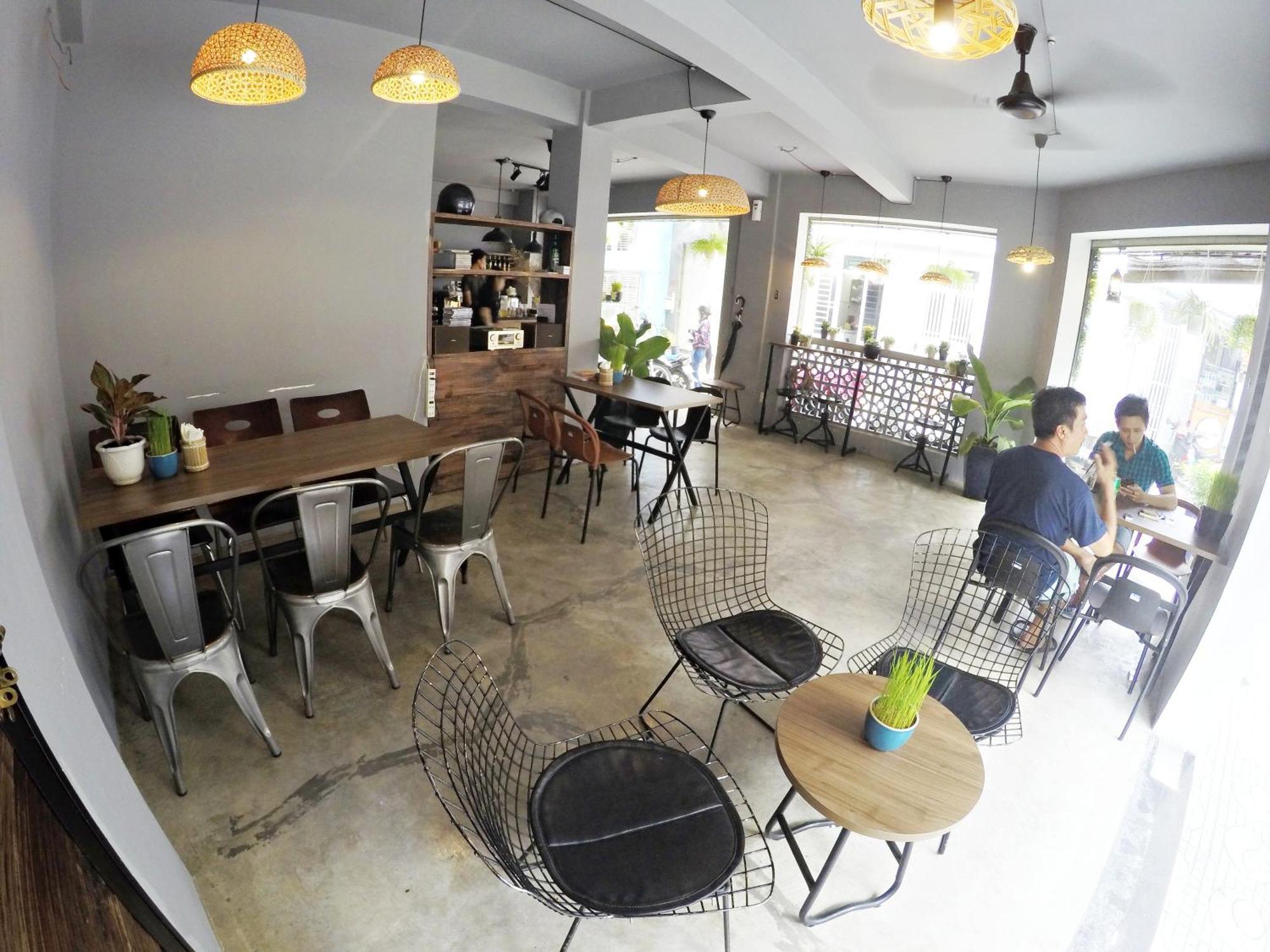 Happy Coffee Guesthouse Ho Chi Minh City Exterior photo