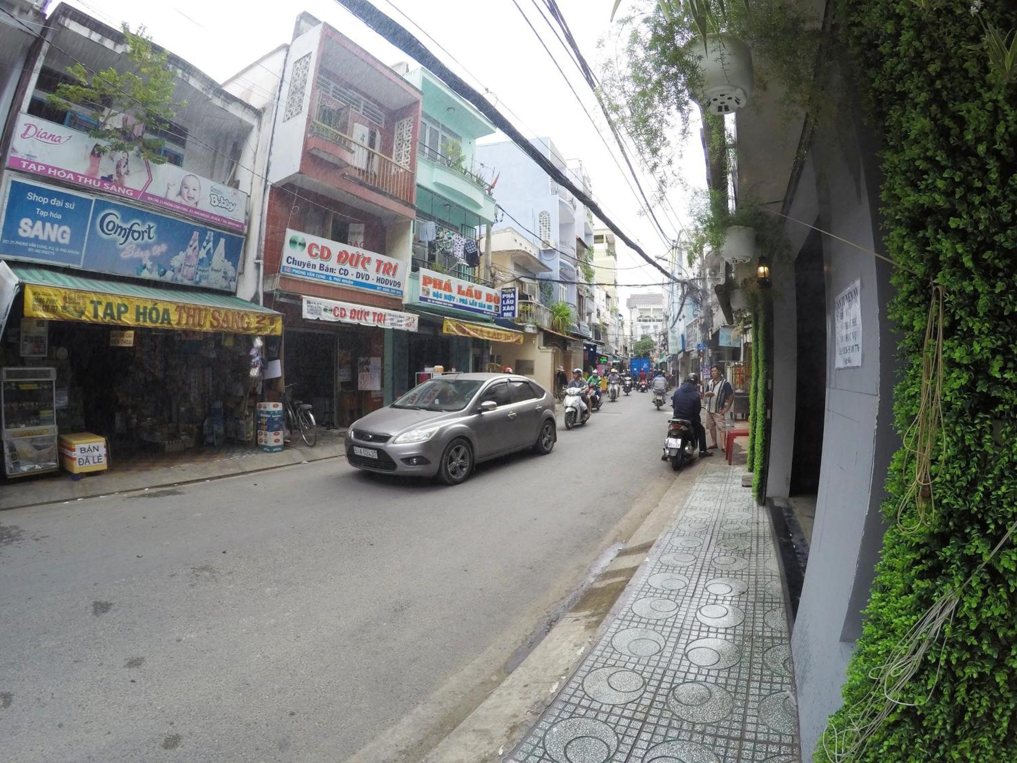 Happy Coffee Guesthouse Ho Chi Minh City Exterior photo